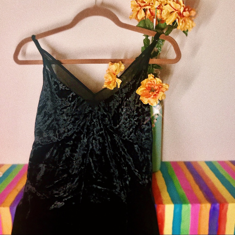 ✨🖤Black Velvet Flare Mini Dress🖤✨